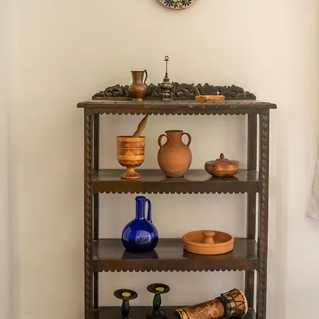 Amalia's Escape Apartment