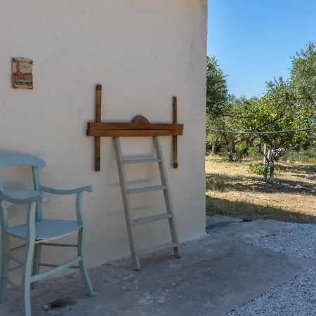 Amalia's Escape Apartment
